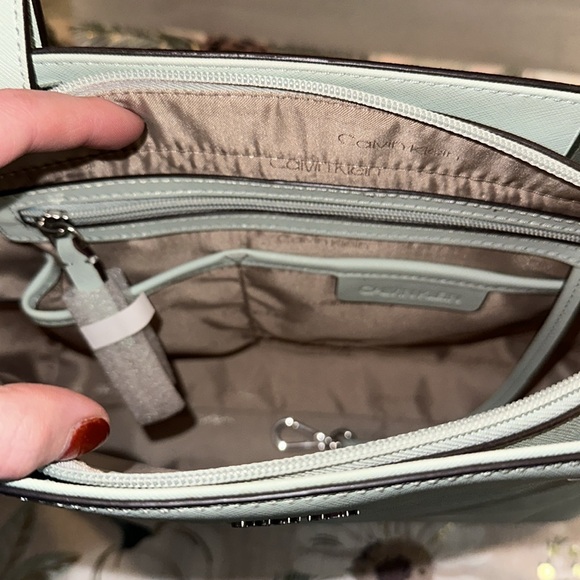 Calvin Klein Celery bag - Picture 5 of 5